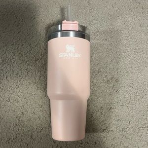 30oz pink Stanley tumbler used like new condition